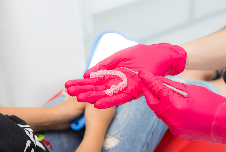 Maintaining Oral Hygiene with Clear Aligners