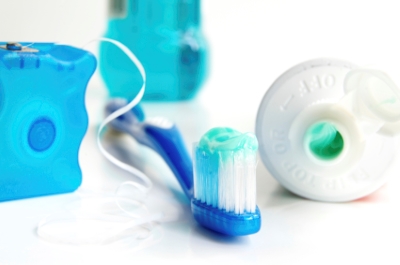 Should You Floss Before Or After Brushing Your Teeth?