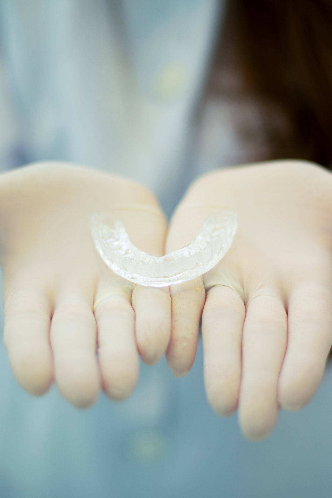 Braces or Clear Aligners? Which One Is Right for Me?