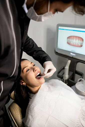 Your Comprehensive Guide to Orthodontic Care with Dr. Sonneveld Orthodontics