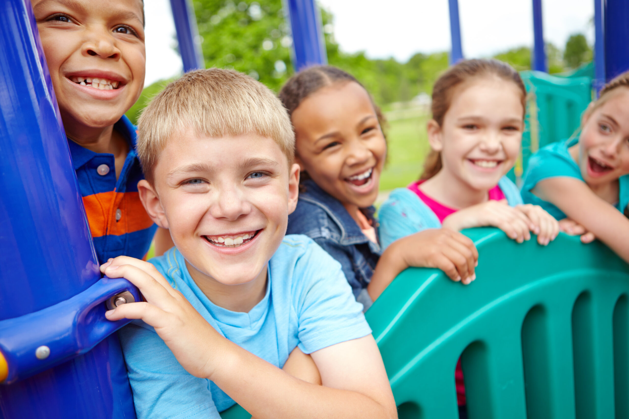 Early Orthodontic Treatment: Signs Your Child May Need an Evaluation Before Summer Break